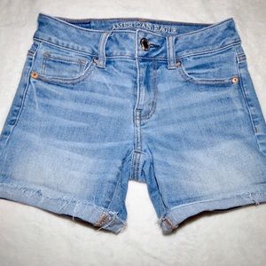 american eagle light wash midi shorts